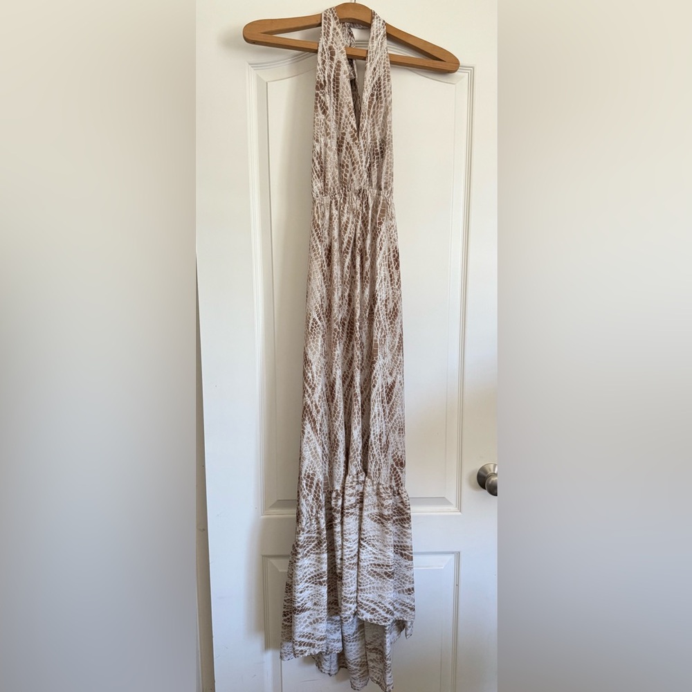 Beautiful Tan & Cream Backless Halter Neck Summer Party Maxi Dress One Size